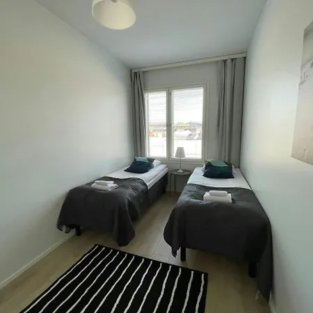 Spacious For 6 With Sauna * Oulu